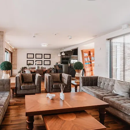 Penthouse Vinci 스플리트