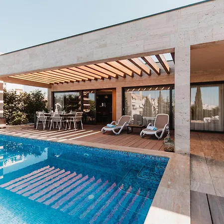Апартаменты Penthouse Vinci Сплит